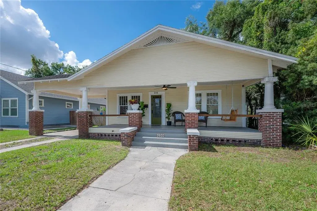 206 W Haya Street, Tampa, FL, 33603
