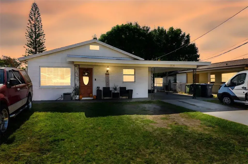 3310 W Beach Street, Tampa, FL, 33607