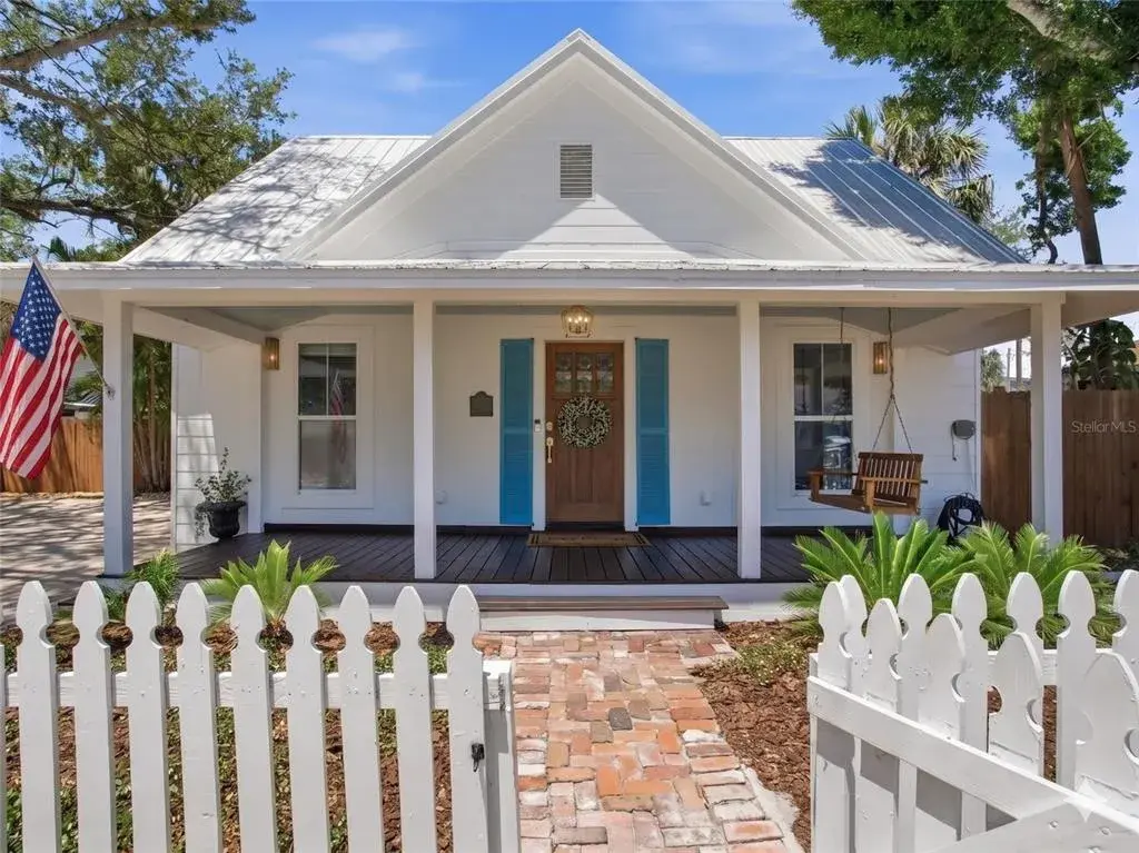 7003 S West Shore Boulevard, Tampa, FL, 33616