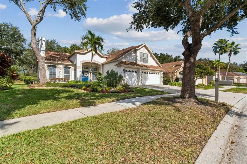 10122 Whisper Pointe Drive, Tampa, FL, 33647