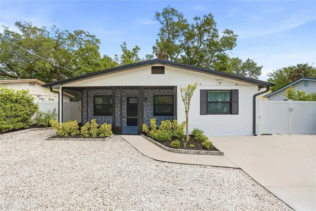 6828 S Wall Street, Tampa, FL, 33616