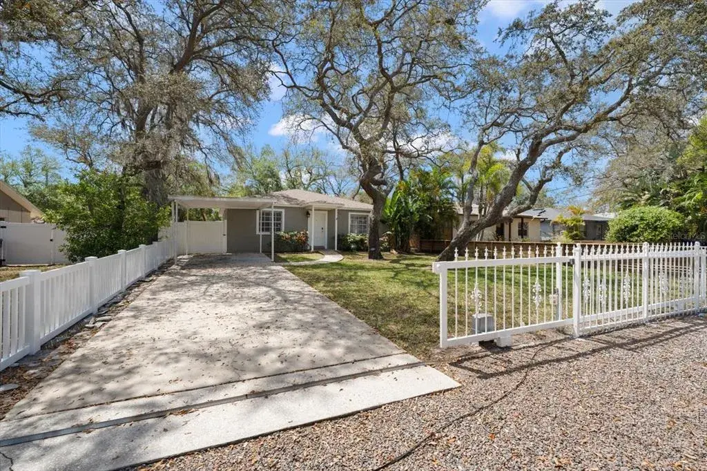 3128 W Varn Avenue, Tampa, FL, 33611