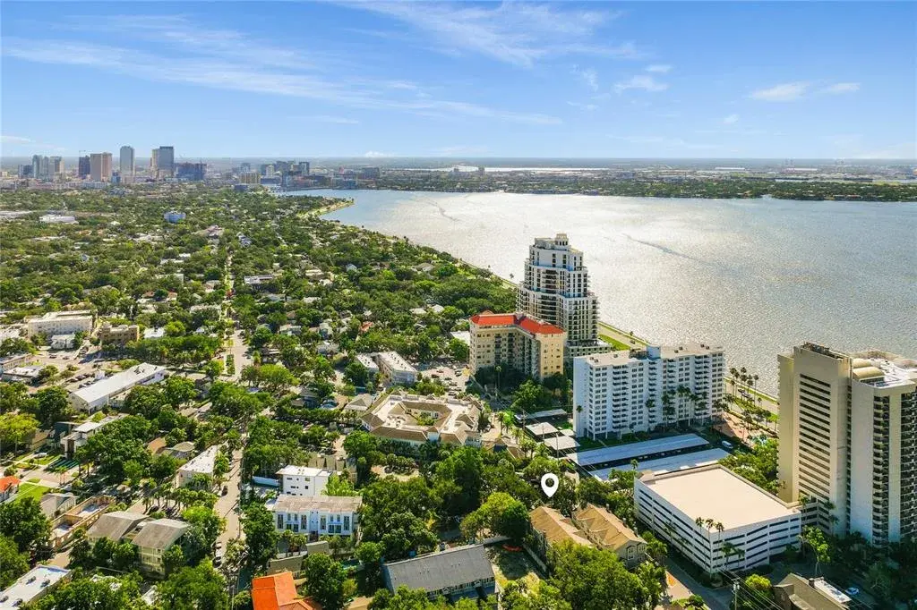 2403 W Palm Drive Unit 2, Tampa, FL, 33629
