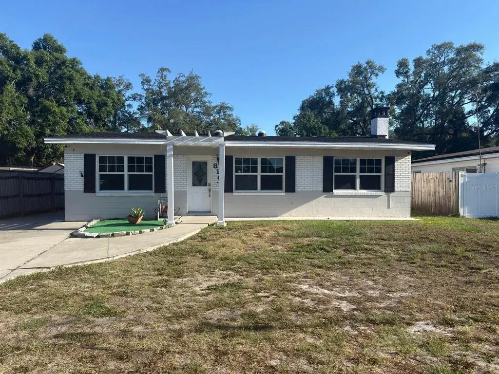 810 W 113th Avenue, Tampa, FL, 33612