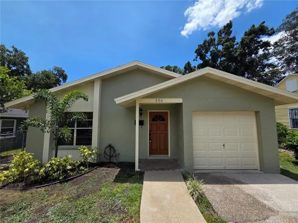 906 W Braddock Street, Tampa, FL, 33603