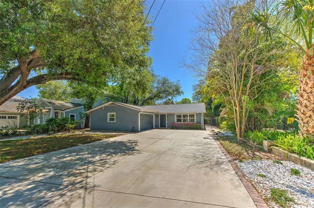 3208 W Hawthorne Road, Tampa, FL, 33611