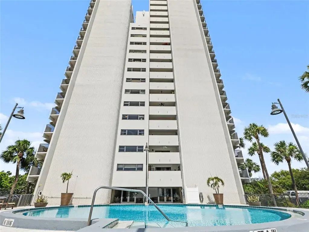 4141 Bayshore Boulevard Unit 202, Tampa, FL, 33611