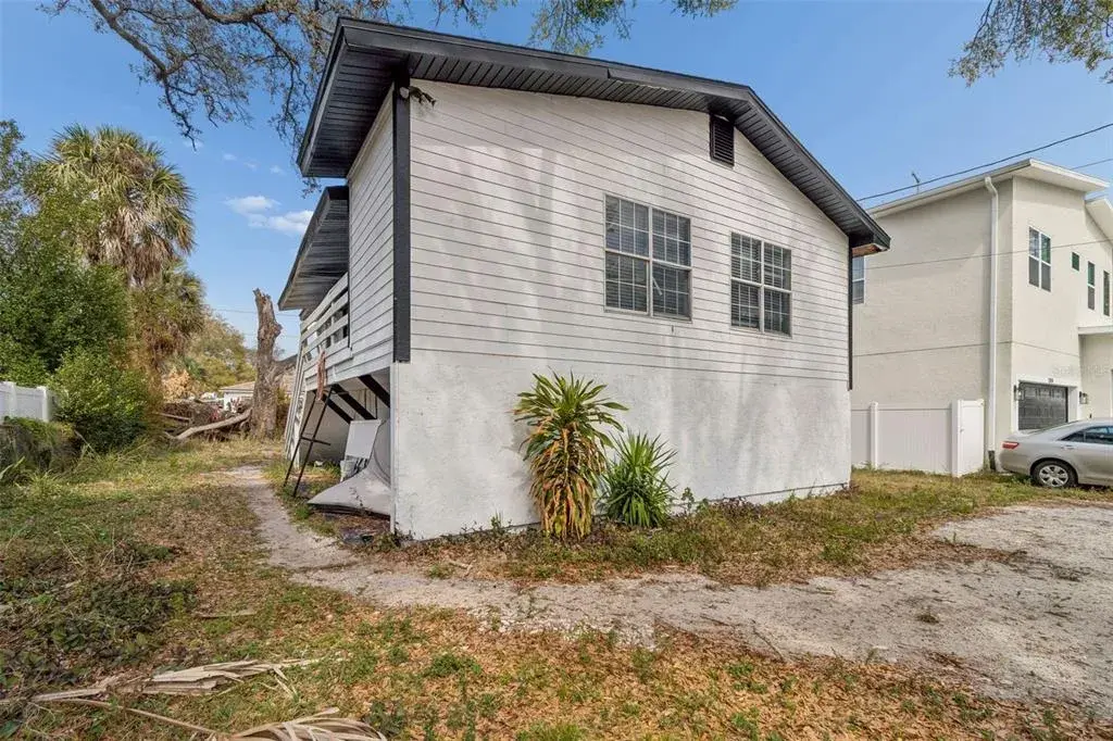 2402 Cassell Street, Tampa, FL, 33605