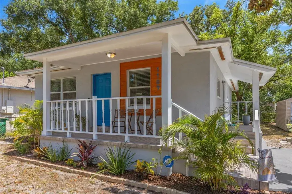 1109 E New Orleans Avenue, Tampa, FL, 33603