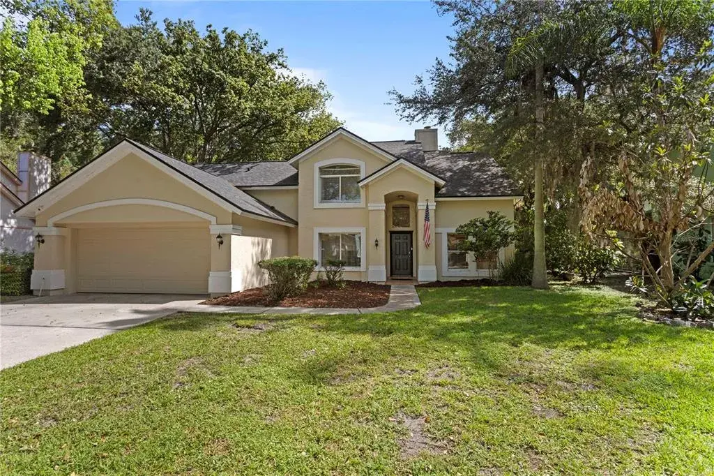 Welcome home to 7210 Hammet Road in beautiful Tampa Palms!