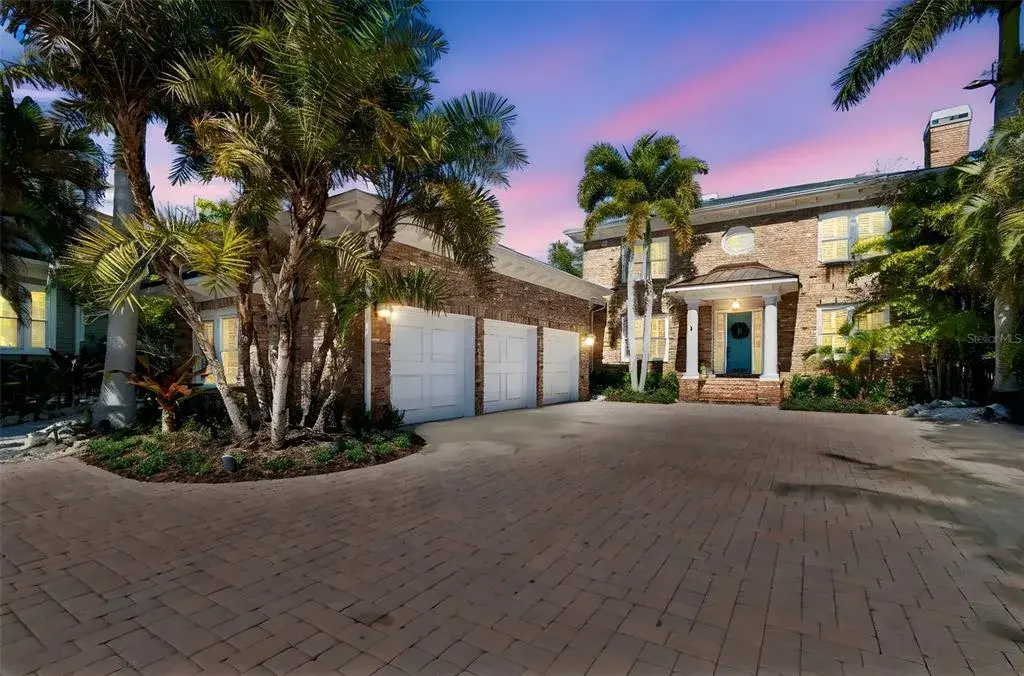 4909 W Spring Lake Drive, Tampa, FL, 33629