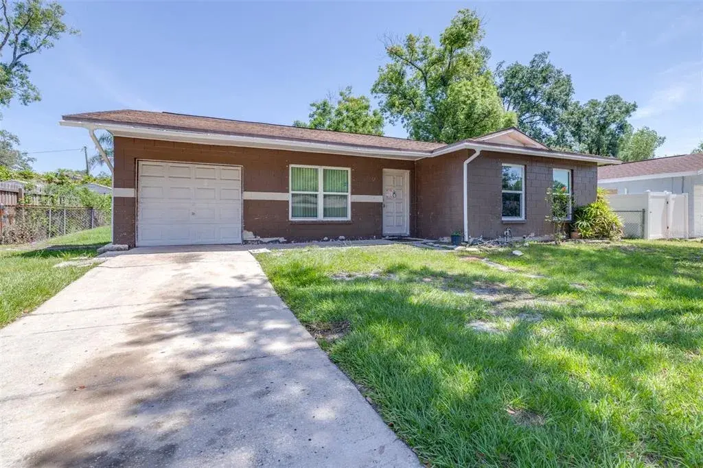 911 W Gaston Place, Tampa, FL, 33604
