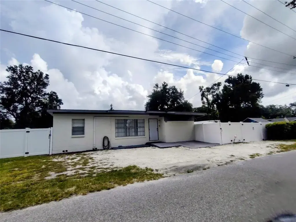 8102 N Newport Avenue, Tampa, FL, 33604