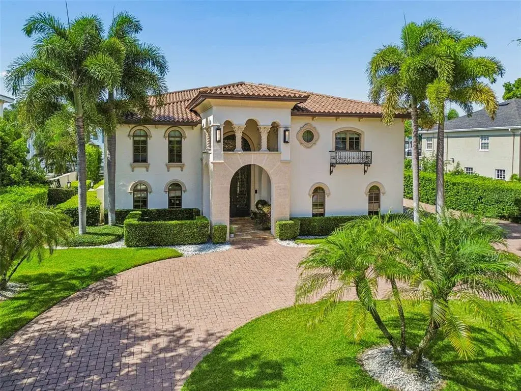 4927 Lyford Cay Road, Tampa, FL, 33629