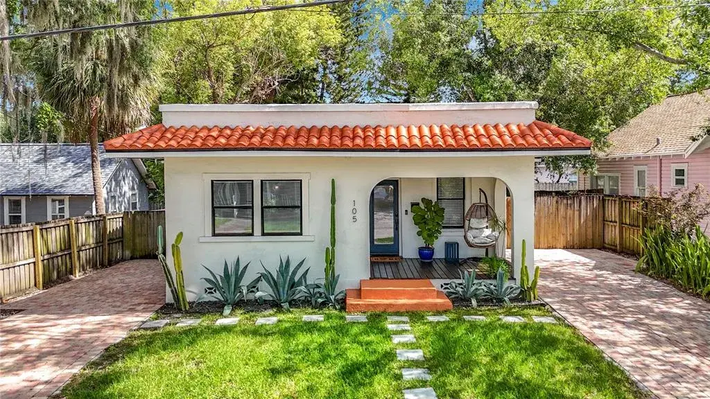 105 W Elm Street, Tampa, FL, 33604