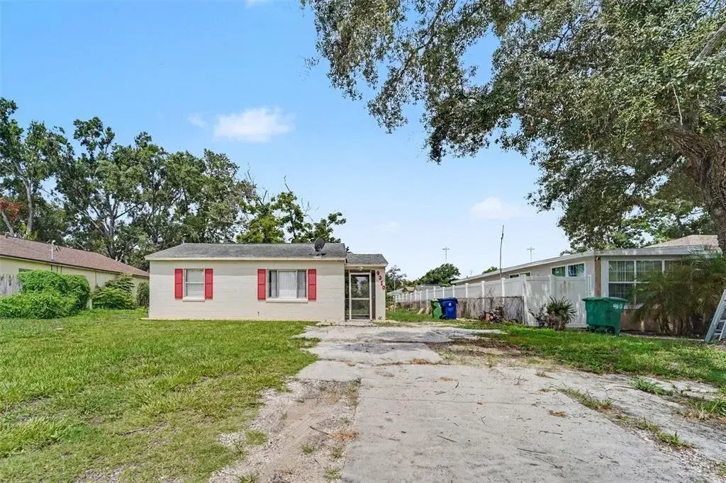 9310 N Highland Avenue, Tampa, FL, 33612