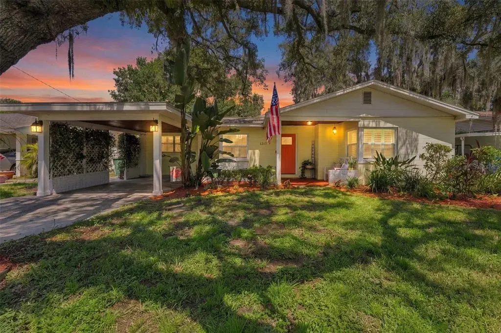 1317 Divot Lane, Tampa, FL, 33612