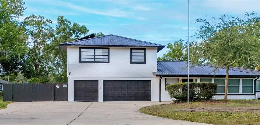 1736 W Country Club, Tampa, FL, 33612