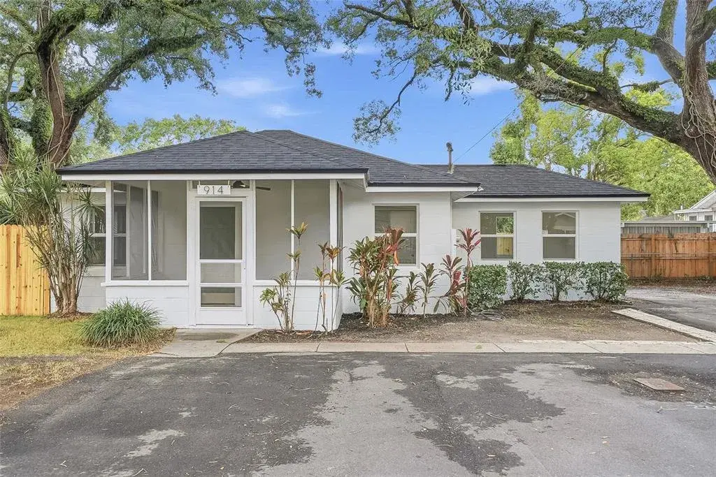 914 E Crawford Street, Tampa, FL, 33604