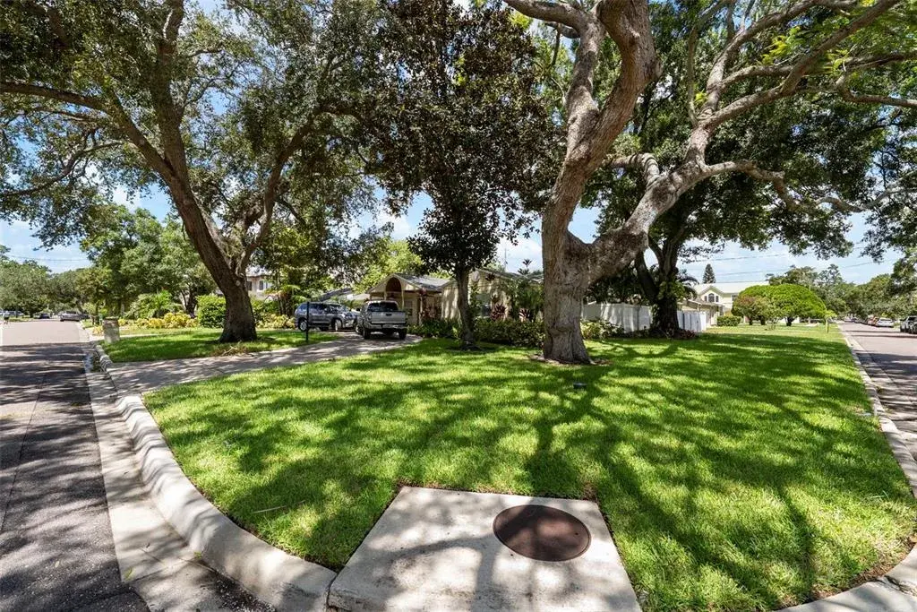 Property for sale at 3401 W SEVILLA STREET, TAMPA, FL, 33629