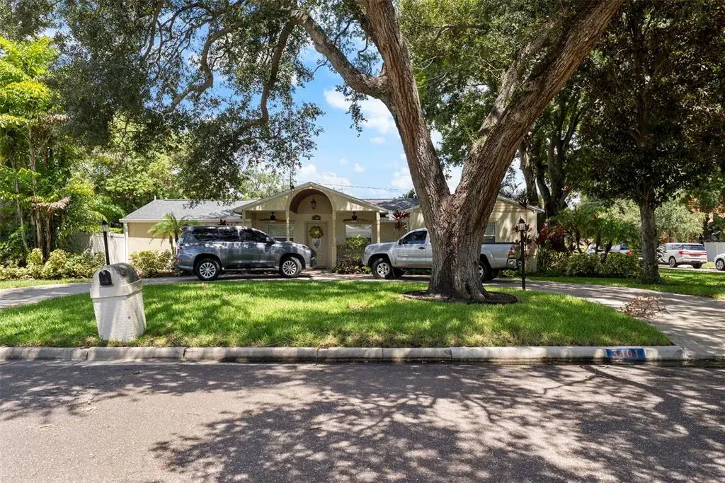 Property for sale at 3401 W SEVILLA STREET, TAMPA, FL, 33629