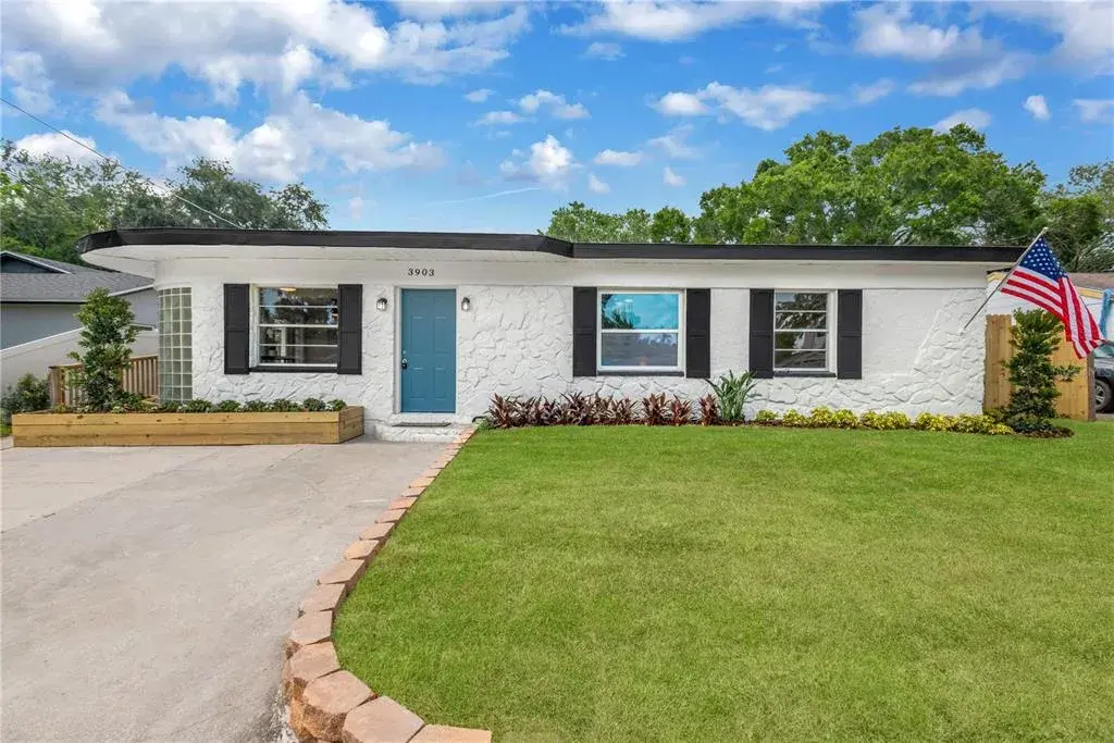 3903 W Palmetto Street, Tampa, FL, 33607