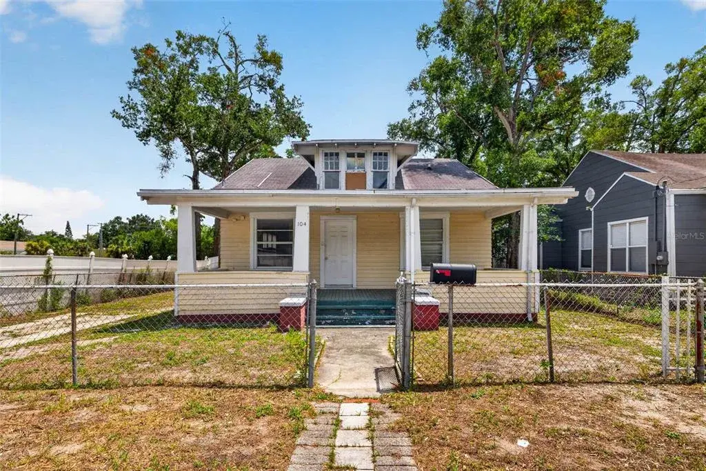104 W 26th Avenue, Tampa, FL, 33603