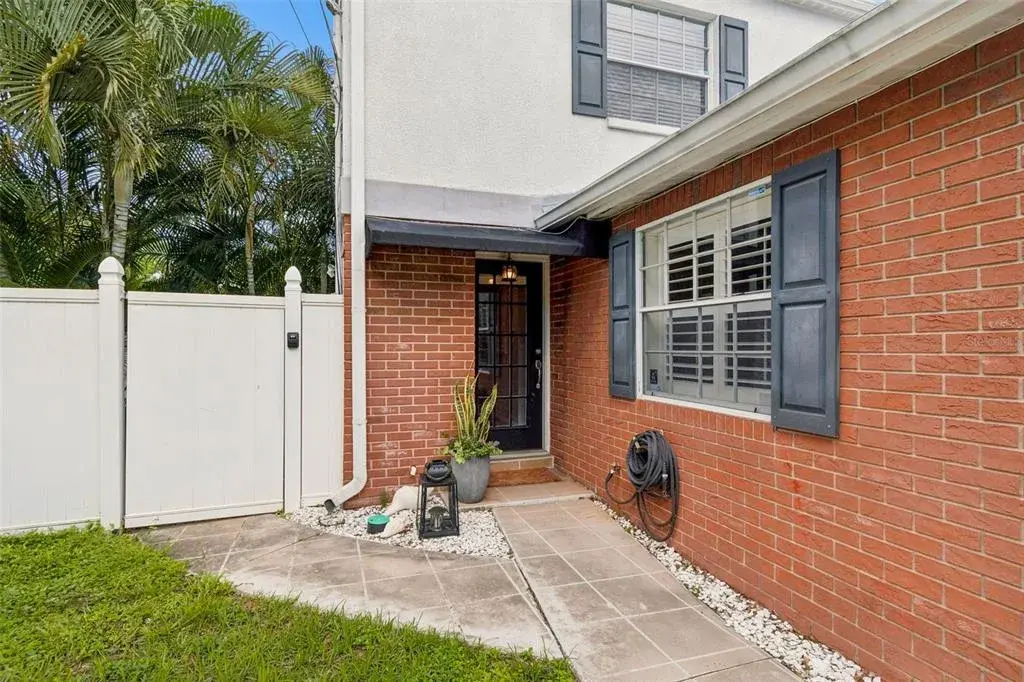 111 S Lauber Way Unit B, Tampa, FL, 33609