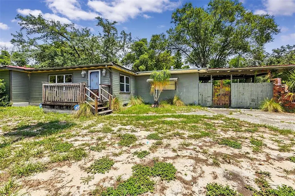 8725 N 26th Street, Tampa, FL, 33604