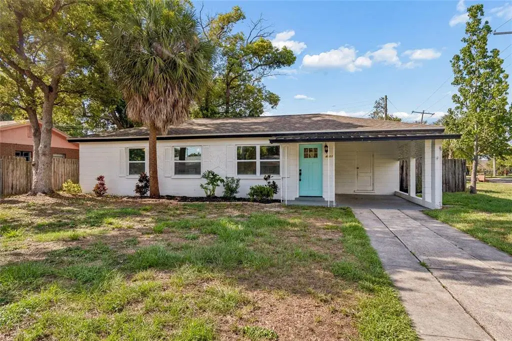 4001 W Rogers Avenue, Tampa, FL, 33611