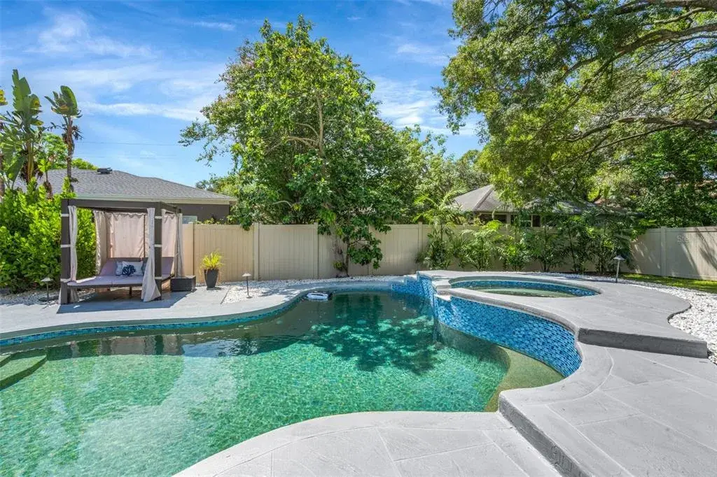 Property for sale at 3819 W SAN MIGUEL STREET, TAMPA, FL, 33629