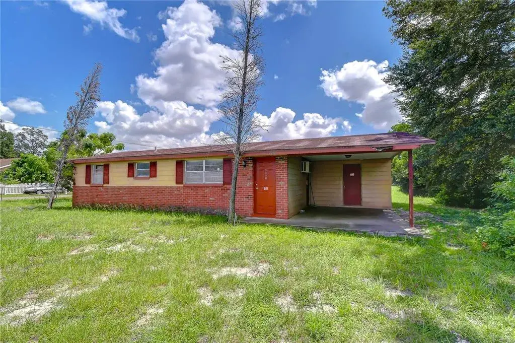3210 W Giddens Avenue, Tampa, FL, 33614