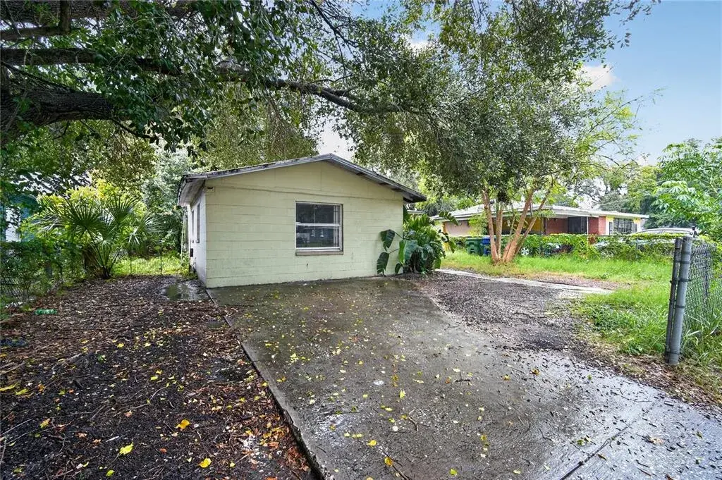 3504 Lindell Avenue, Tampa, FL, 33610