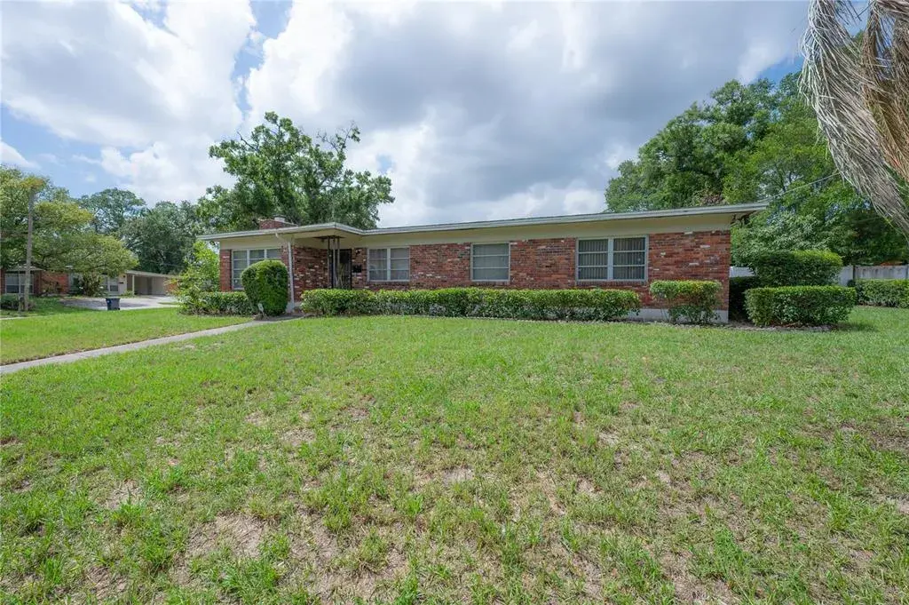3803 River Grove Drive, Tampa, FL, 33610