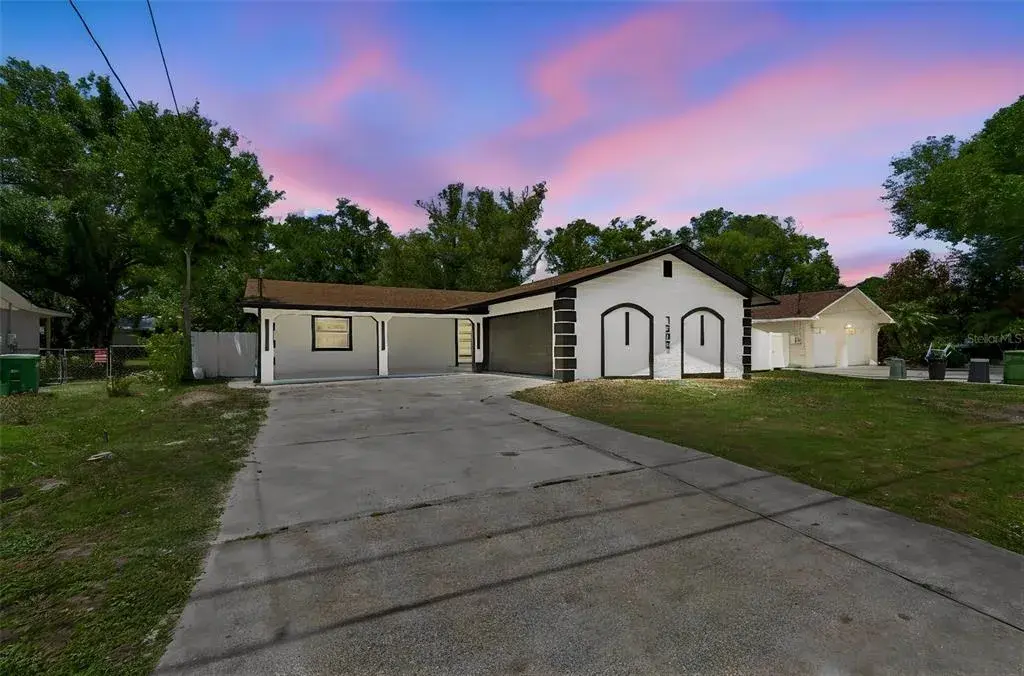 7906 N Fremont Avenue, Tampa, FL, 33604