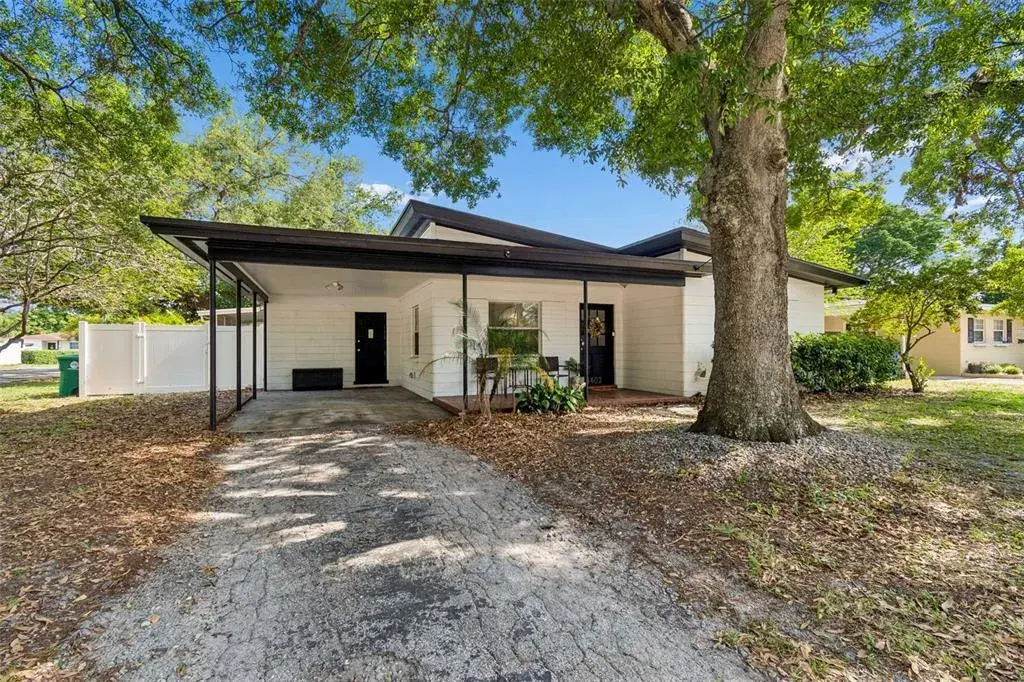 Property for sale at 4602 W BAY VILLA AVENUE, TAMPA, FL, 33611