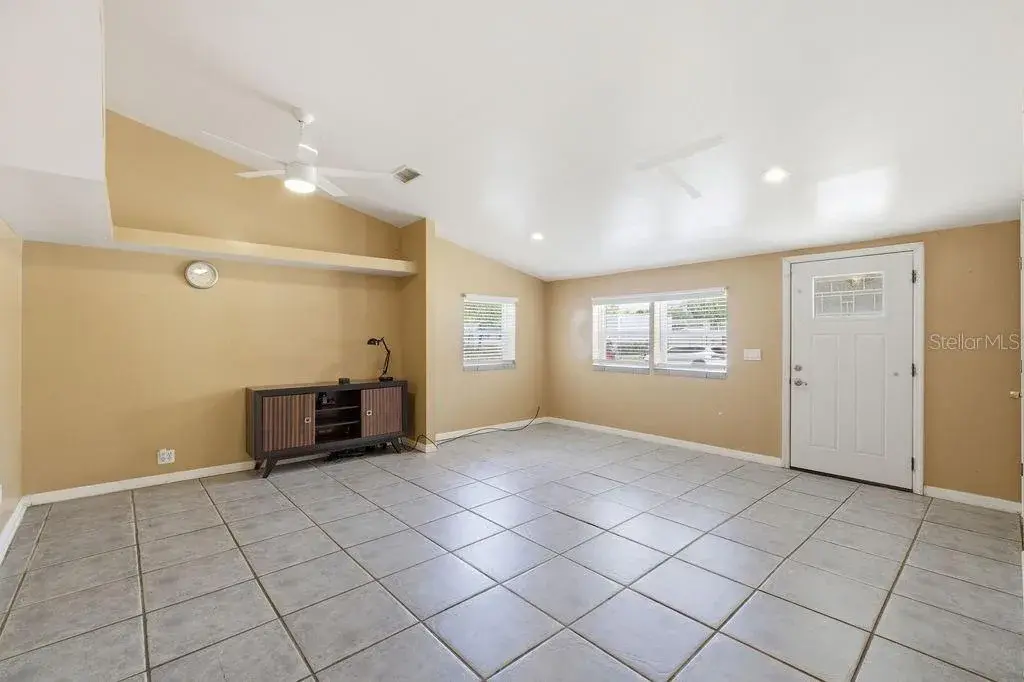 Property for sale at 7207 S WEST SHORE BOULEVARD, TAMPA, FL, 33616