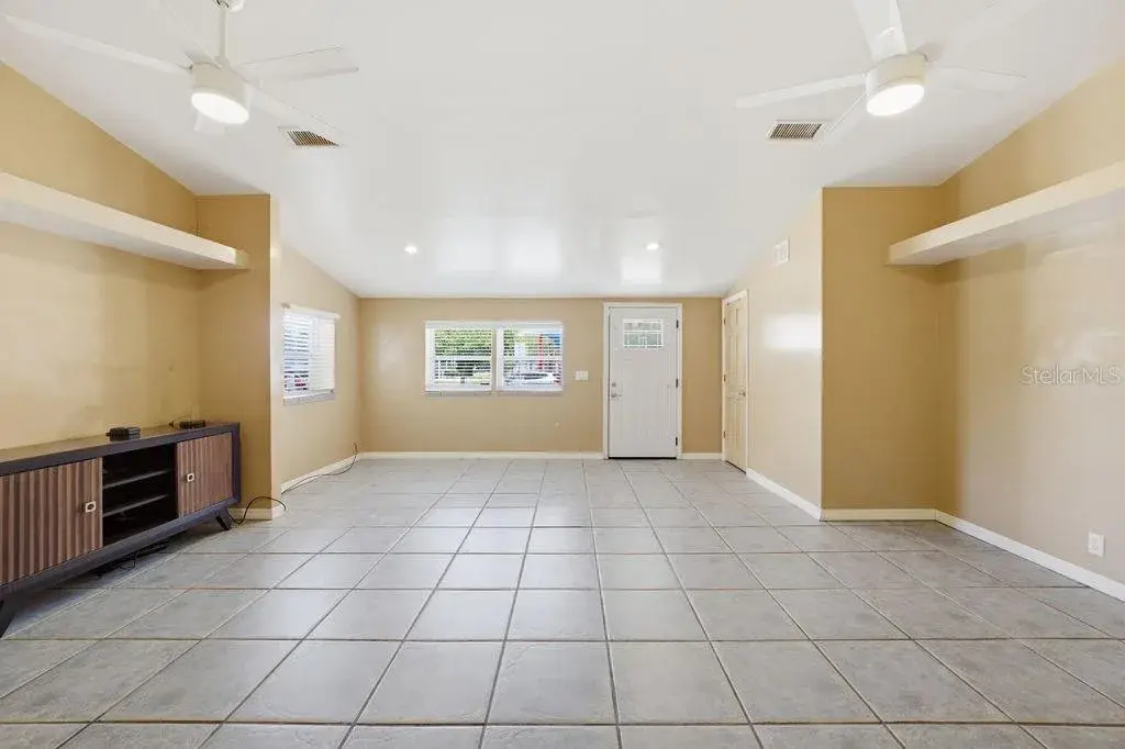 Property for sale at 7207 S WEST SHORE BOULEVARD, TAMPA, FL, 33616