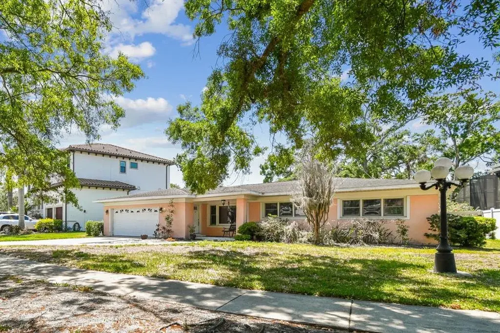 2607 S Bryant Circle, Tampa, FL, 33629