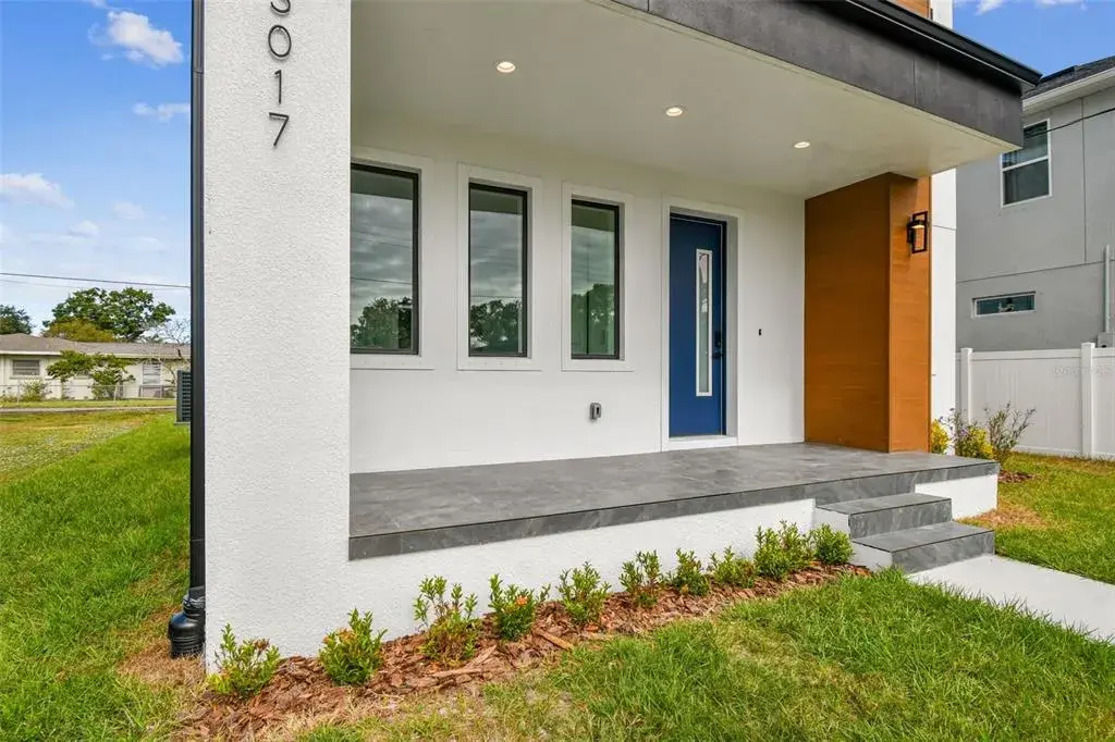 Property for sale at 3017 W SPRUCE STREET, TAMPA, FL, 33607