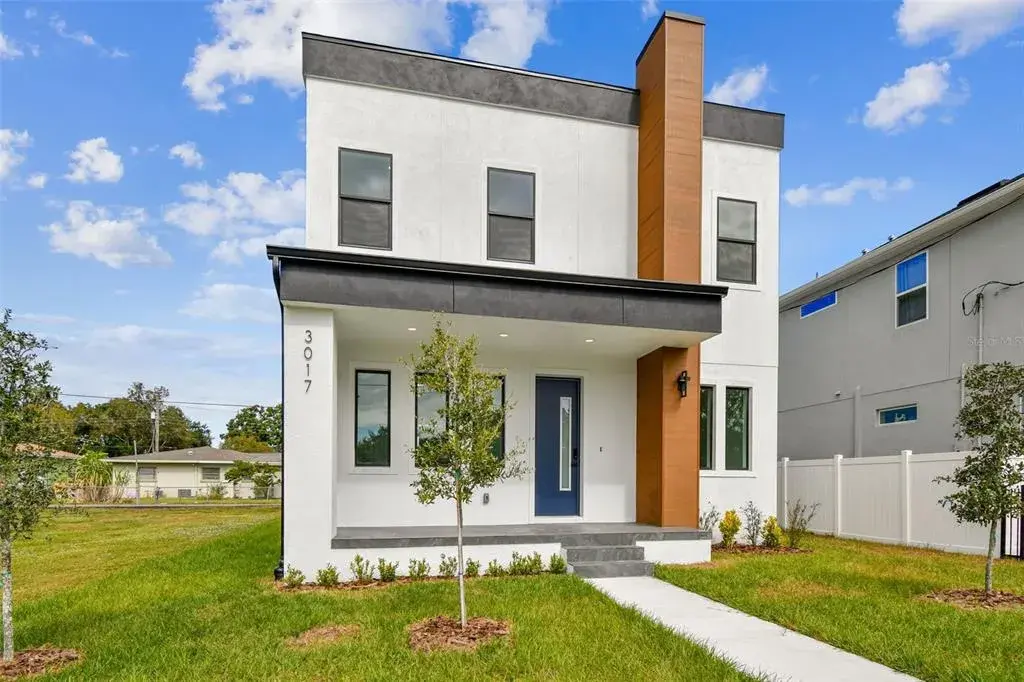 Property for sale at 3017 W SPRUCE STREET, TAMPA, FL, 33607