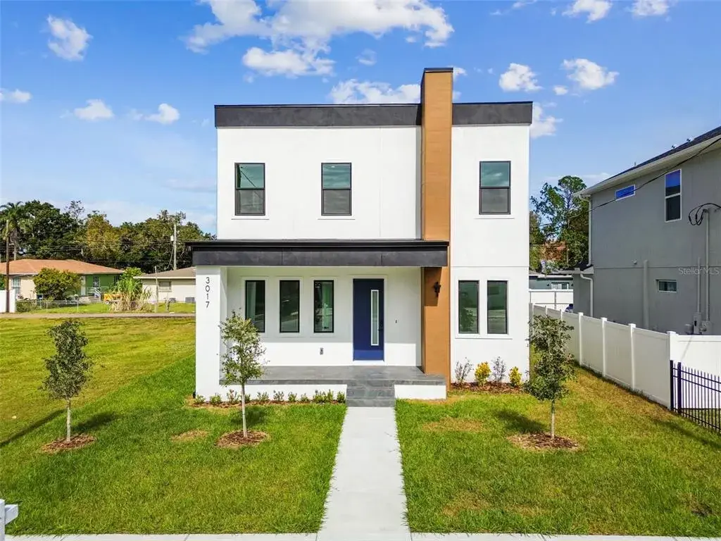 Property for sale at 3017 W SPRUCE STREET, TAMPA, FL, 33607