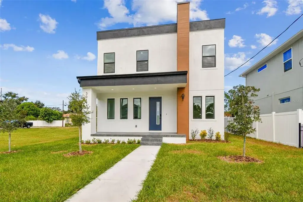 Property for sale at 3017 W SPRUCE STREET, TAMPA, FL, 33607