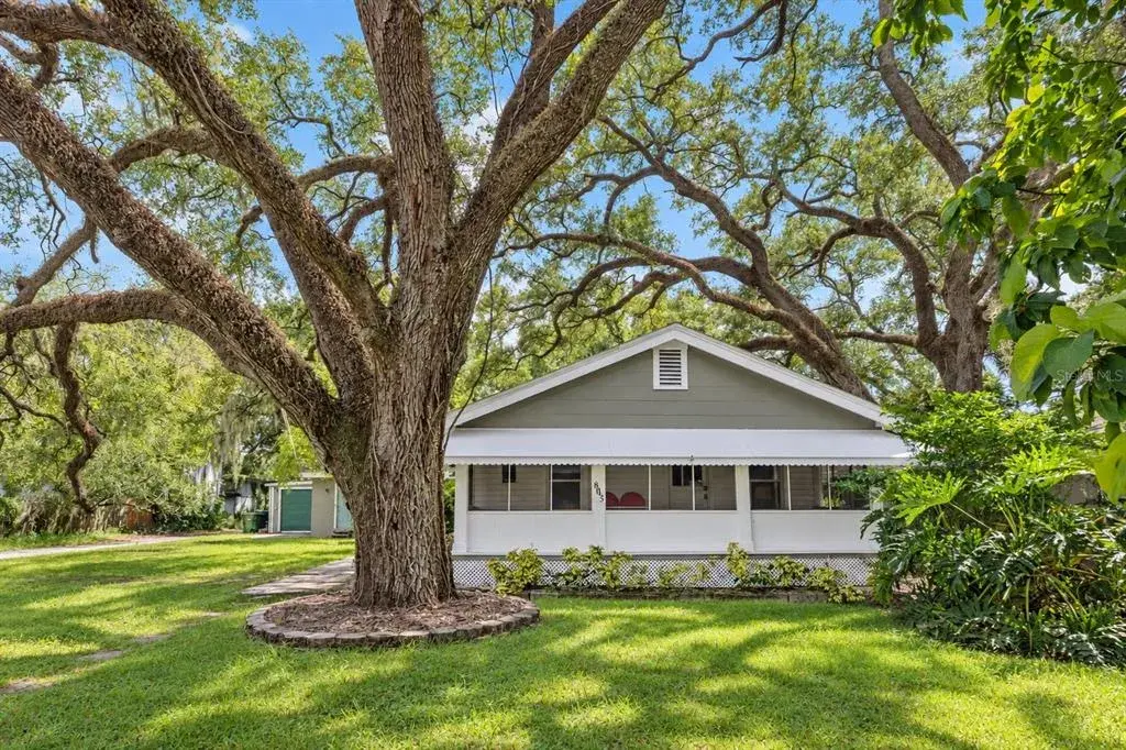 Property for sale at 805 E LAMBRIGHT STREET, TAMPA, FL, 33604