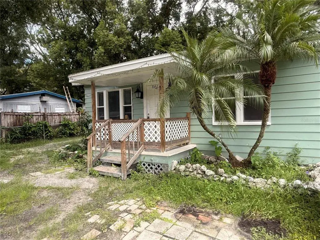 Property for sale at 8425 N JONES AVENUE, TAMPA, FL, 33604