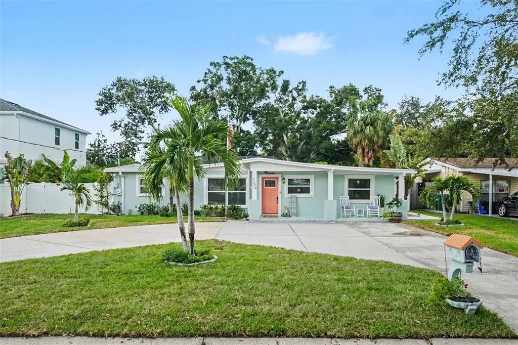 Property for sale at 3204 W PEARL AVENUE, TAMPA, FL, 33611
