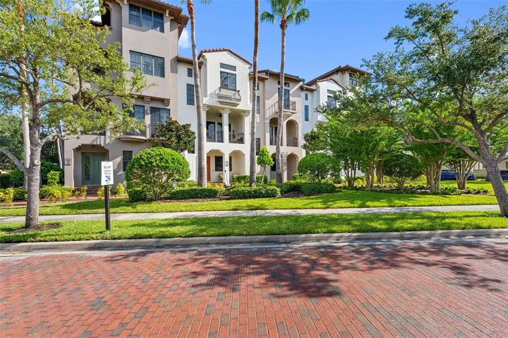Property for sale at 4815 YACHT CLUB DRIVE UNIT 103, TAMPA, FL, 33616
