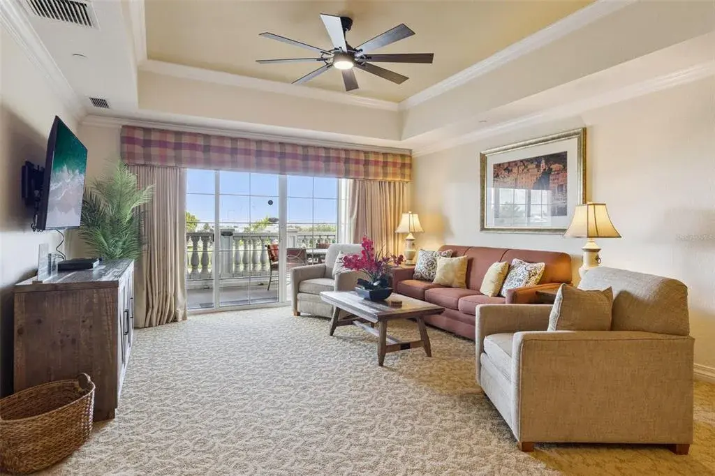 Property for sale at 1100 SUNSET VIEW CIR UNIT 402, REUNION, FL, 34747