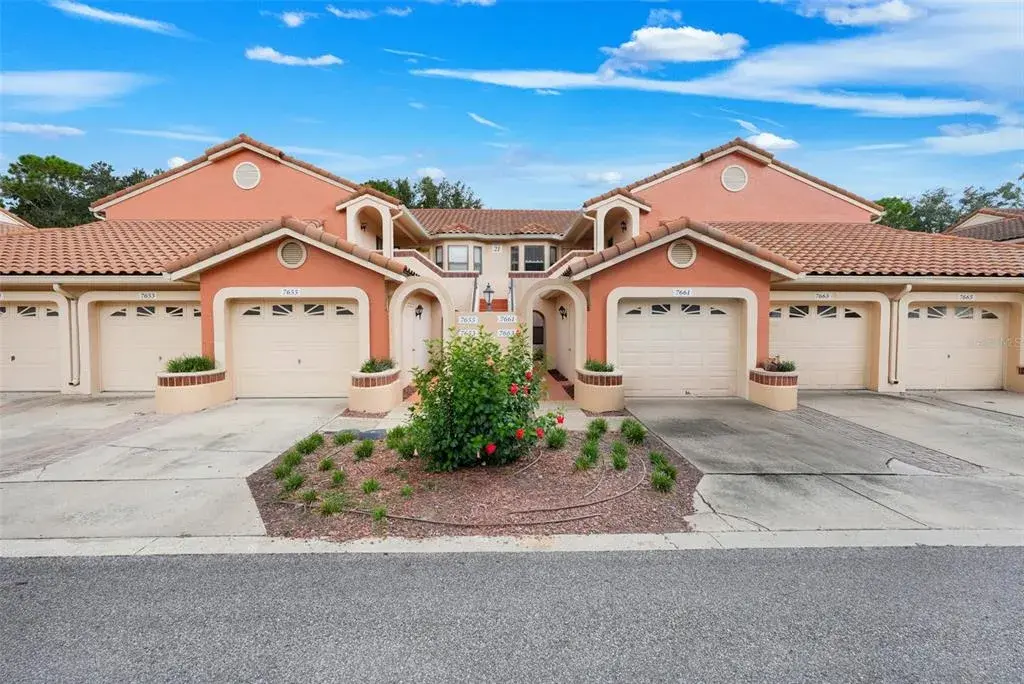 Property for sale at 7661 SUGAR BEND DRIVE UNIT 7661, ORLANDO, FL, 32819