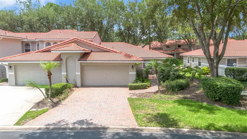 Property for sale at 8237 BREEZE COVE LANE, ORLANDO, FL, 32819